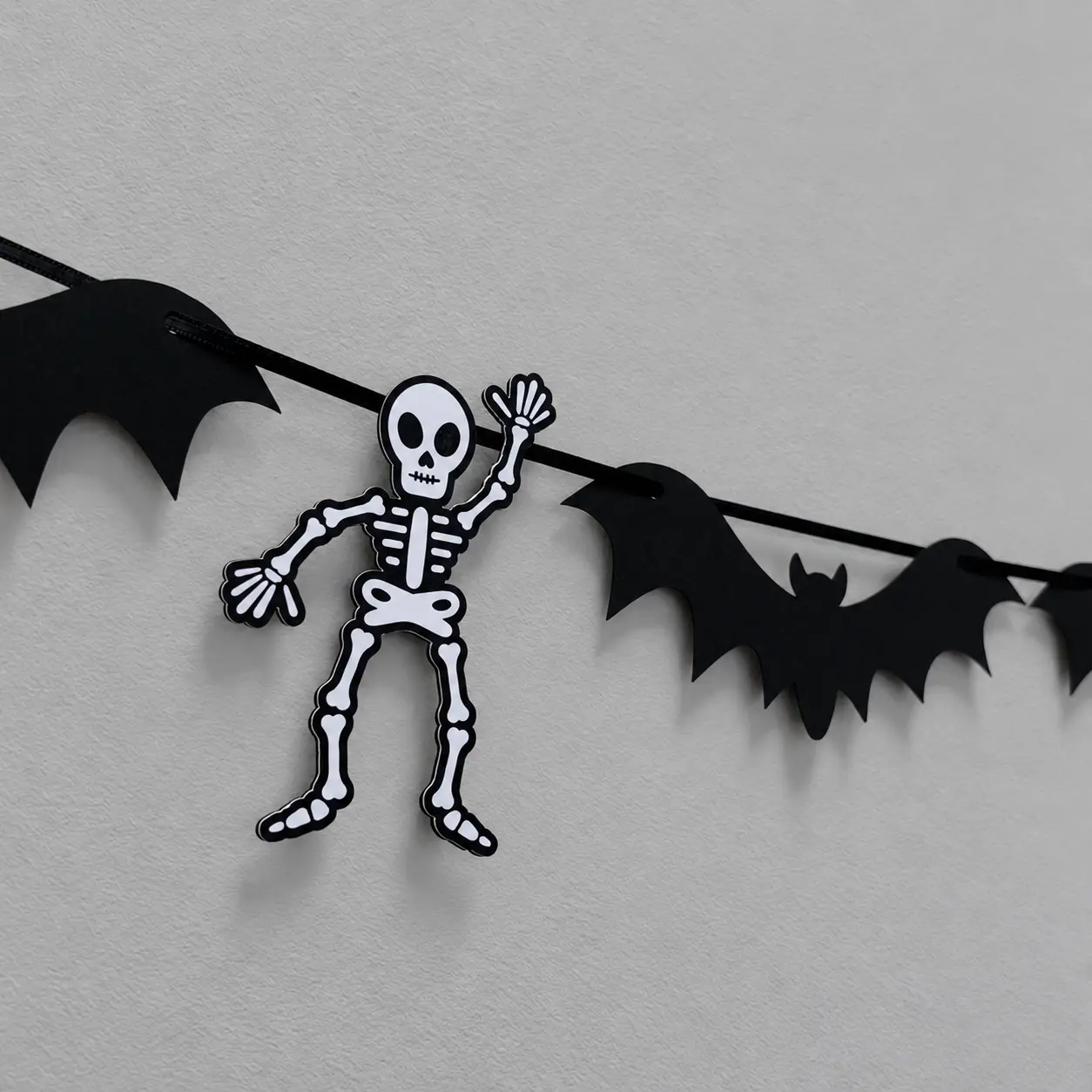 Halloweeni bänner „Nahkhiired ja luukered“ - Pilt 3